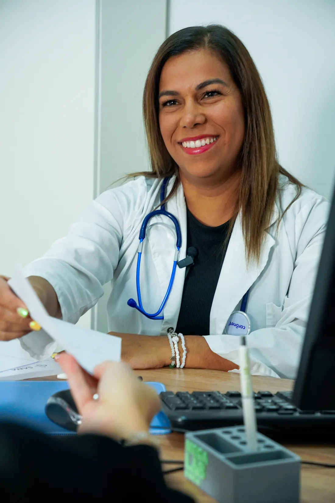 María Fernanda Colmenarez, médica clínica de Sana Salud